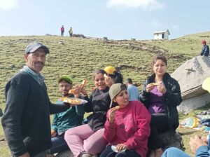 churwadhar-camping-rajgarh-himachal-pradesh-churdhar-trekking-packages